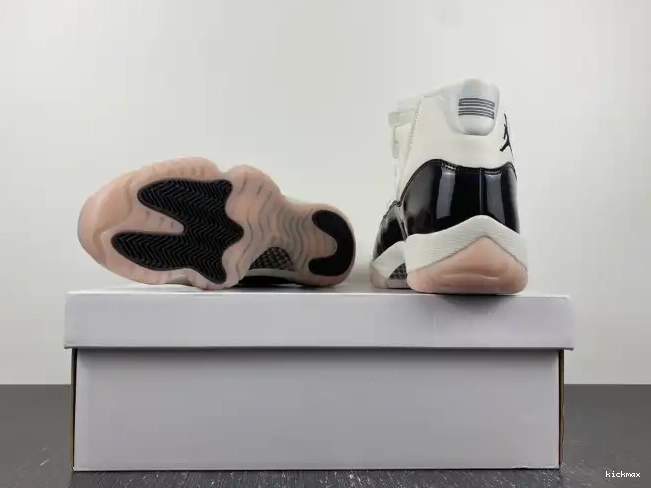 Rep Air 11 AR0715-101 Jordan Neapolitan WMNS 0502